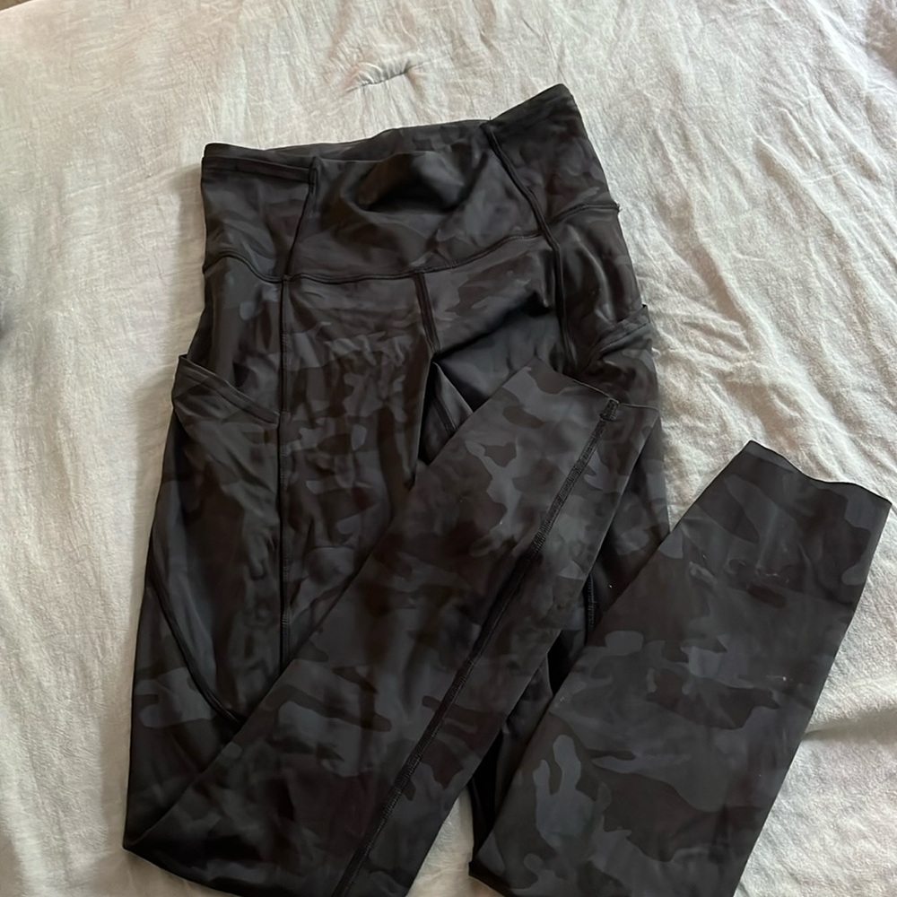 Lululemon black camo leggings